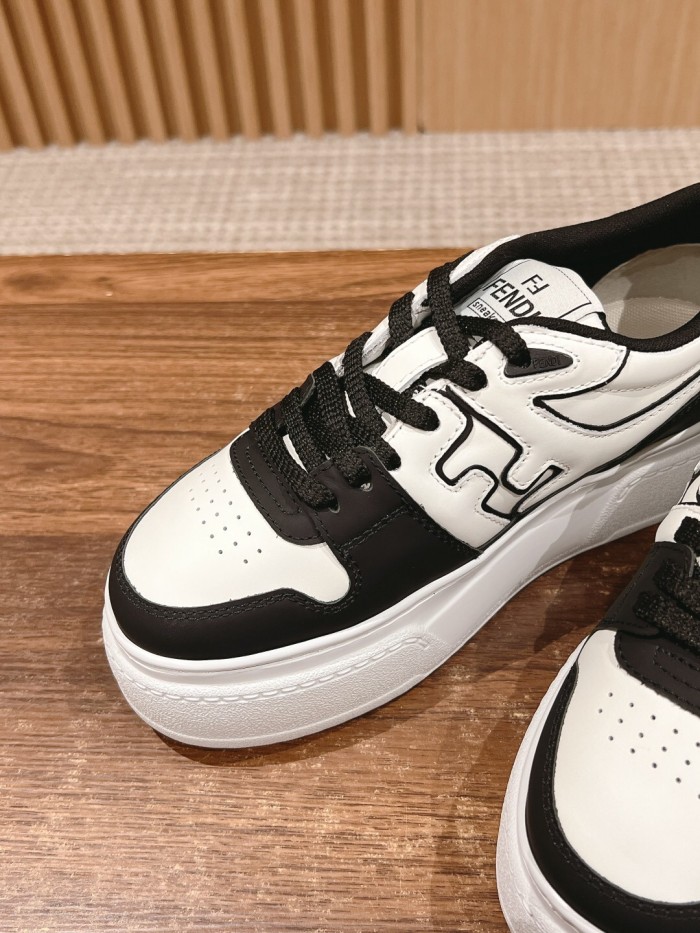 Kicks_Liu F*endi   Sneakers