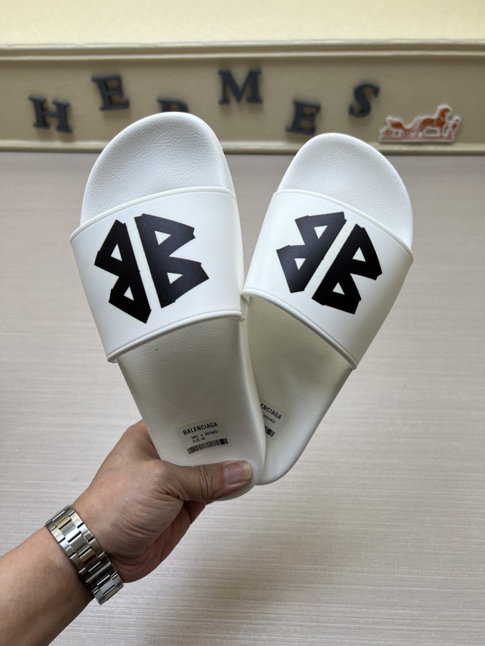 (Kicks Liu) W/M B*alenciaga slippers