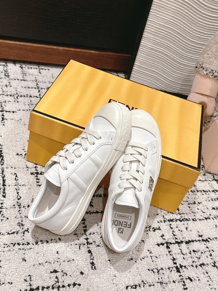 Kicks_Liu F*endi   Sneakers