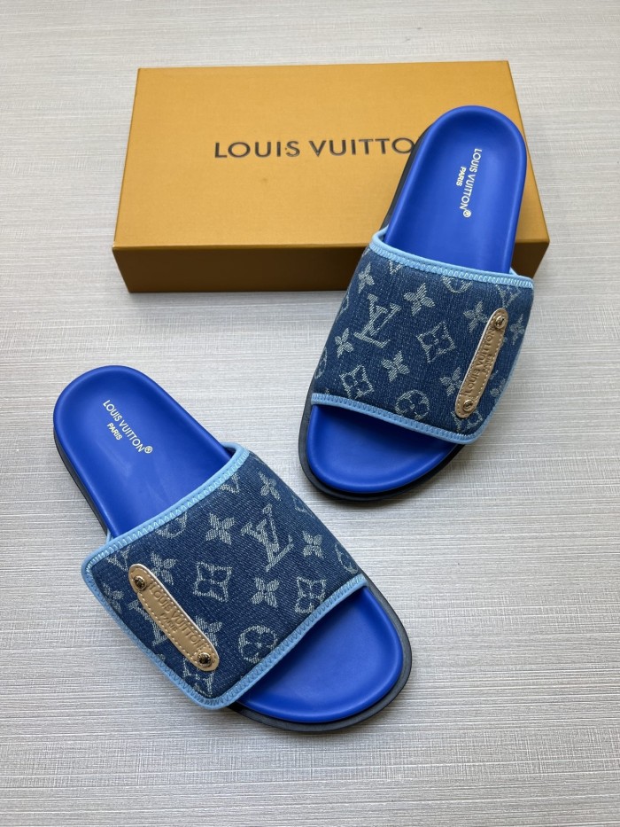 Kicks_Liu  L*ouis V*uitton  slippers