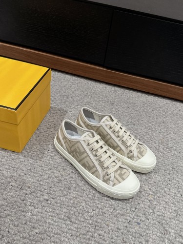 Kicks_Liu F*endi   Sneakers