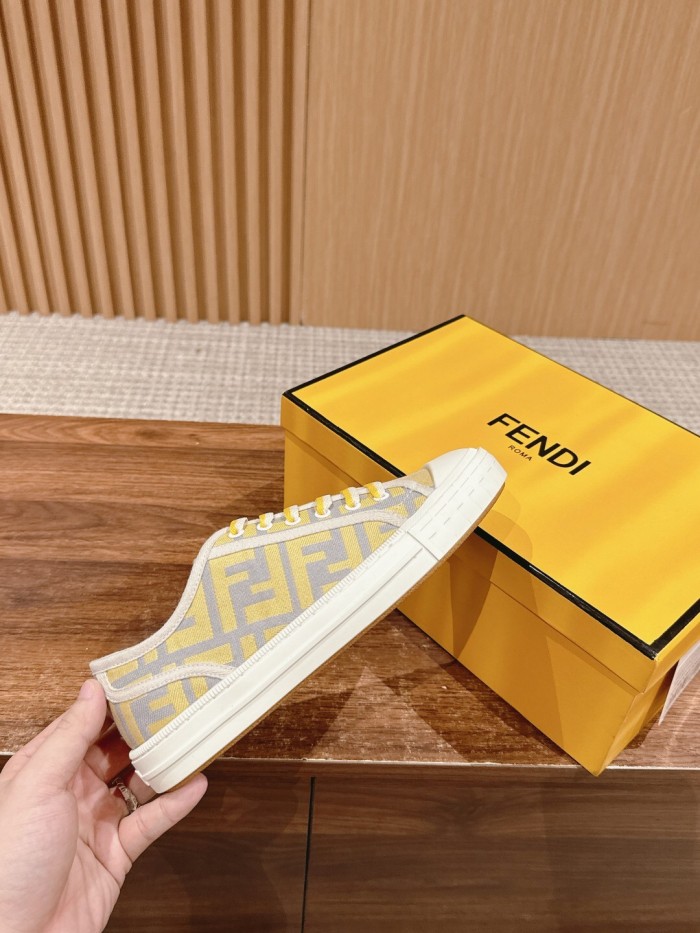 Kicks_Liu F*endi   Sneakers