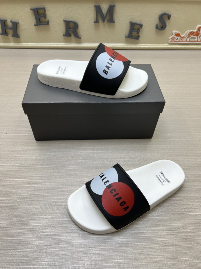 (Kicks Liu) W/M B*alenciaga slippers
