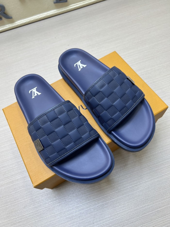 Kicks_Liu  L*ouis V*uitton  slippers