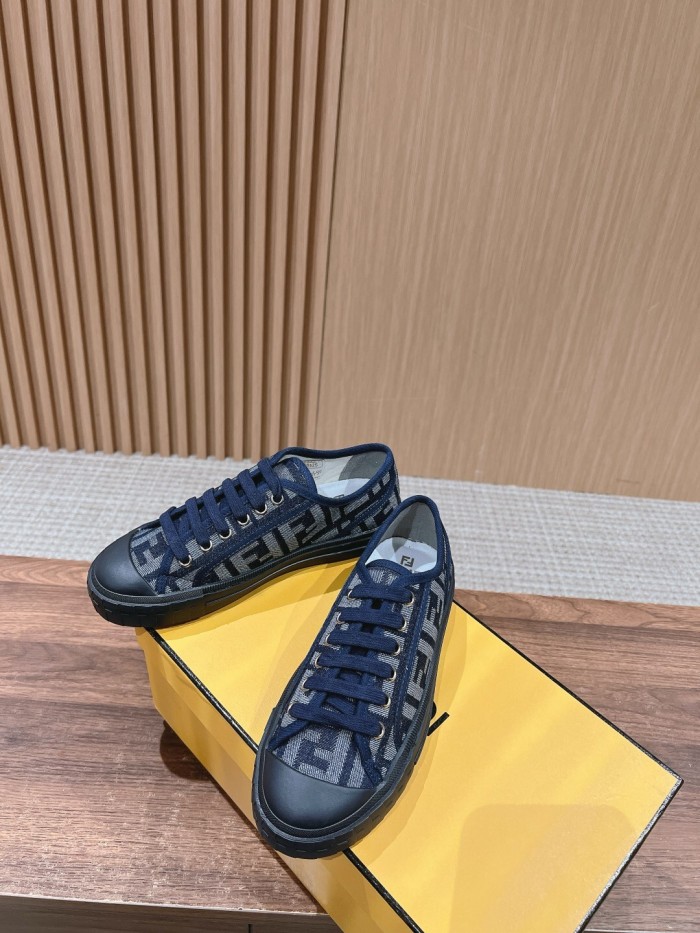 Kicks_Liu F*endi   Sneakers
