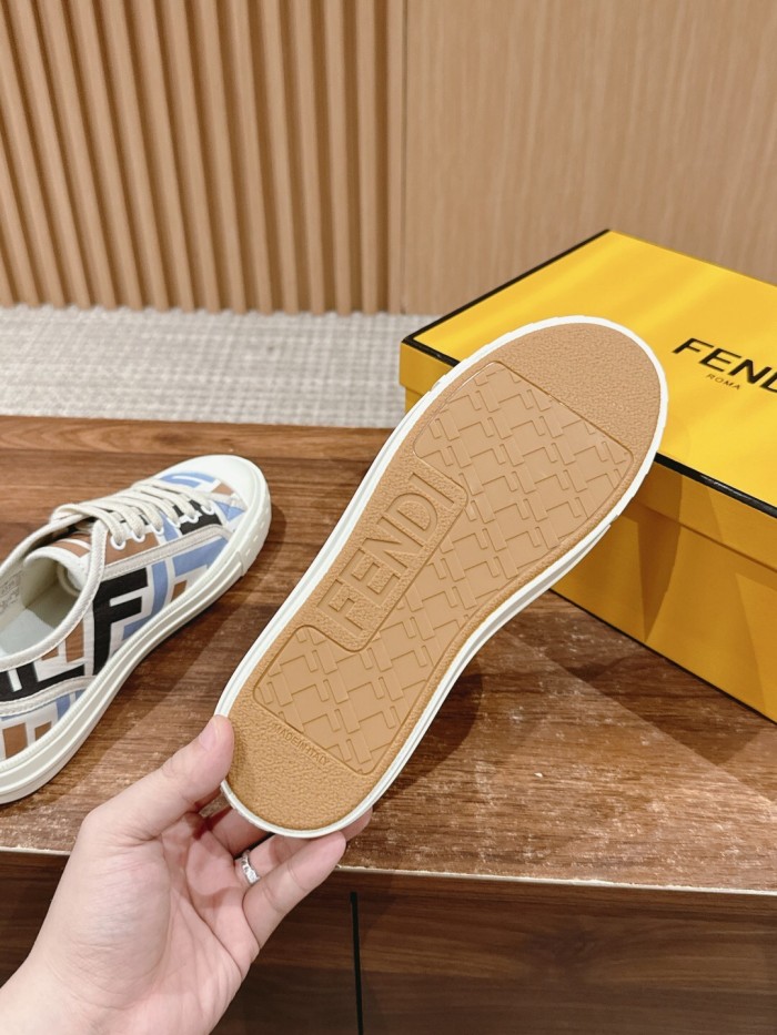 Kicks_Liu F*endi   Sneakers