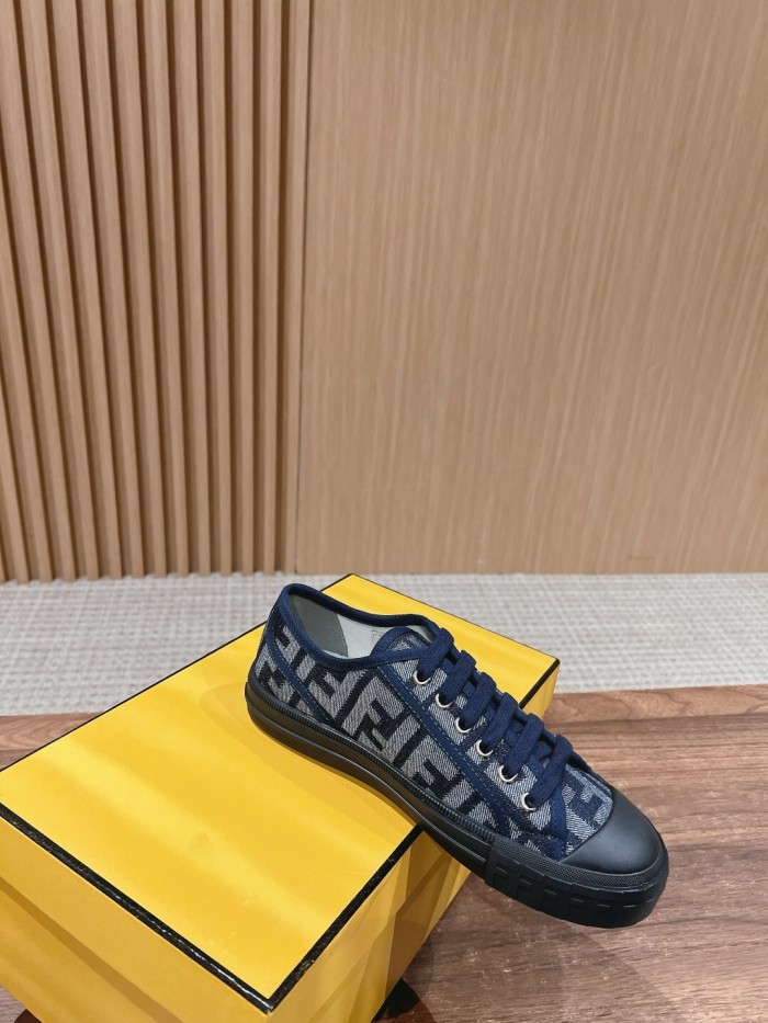 Kicks_Liu F*endi   Sneakers