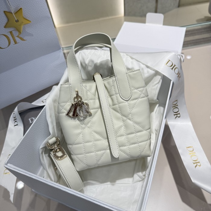 (Kicks Liu)  D*ior Handbag  Top Quality  13*15*12cm