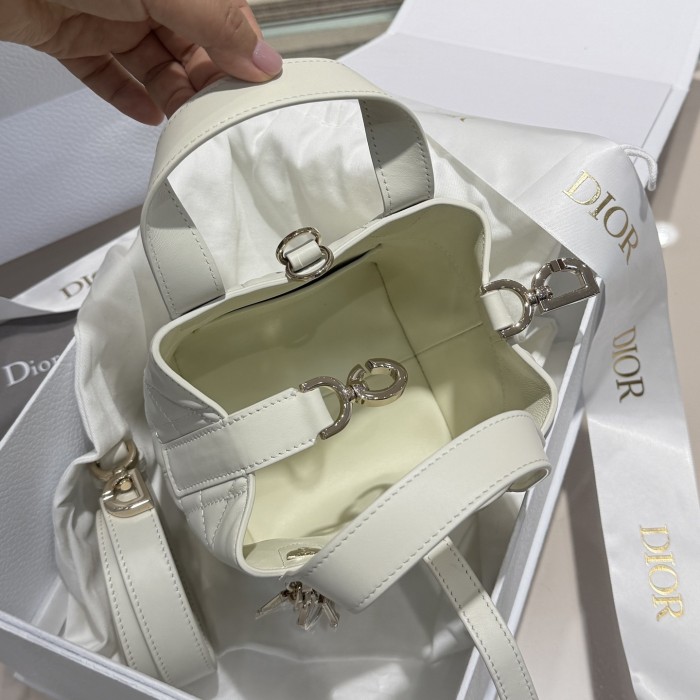 (Kicks Liu)  D*ior Handbag  Top Quality  13*15*12cm