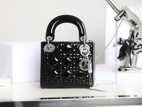 (Kicks Liu)  D*ior Handbag  Top Quality  17*15*7cm