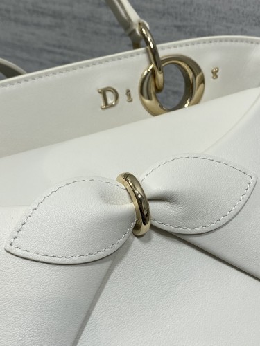 (Kicks Liu)  D*ior  bag  Top Quality  28*10*22cm