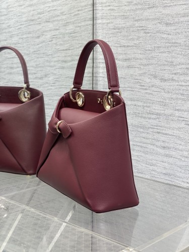 (Kicks Liu)  D*ior  bag  Top Quality  28*10*22cm