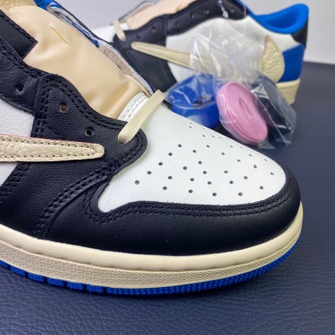 (Kicks_Liu) Nike LJR Batch Travis Scott×Air Jordan1 AJ1 og sp1  sneaker