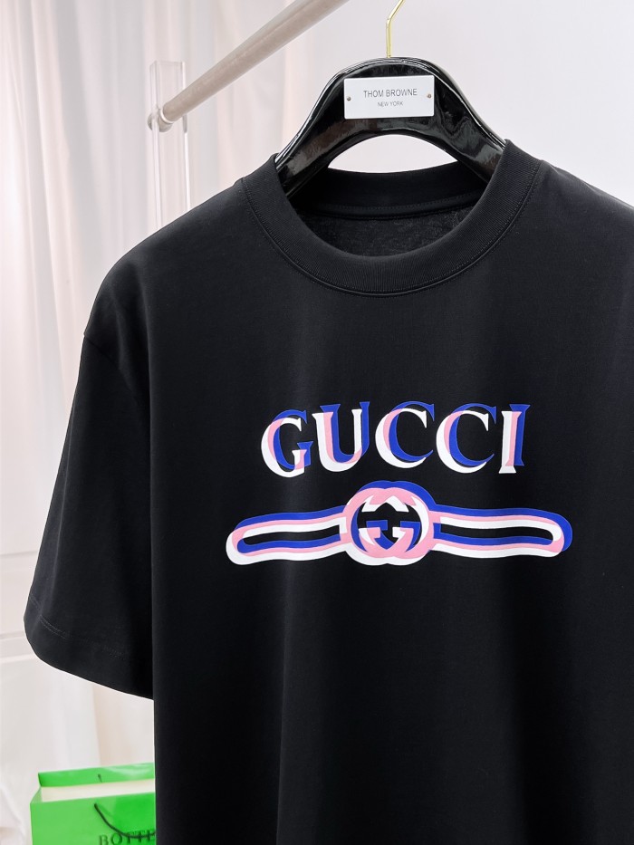 (Kicks Liu) T-shirt  Top Quality