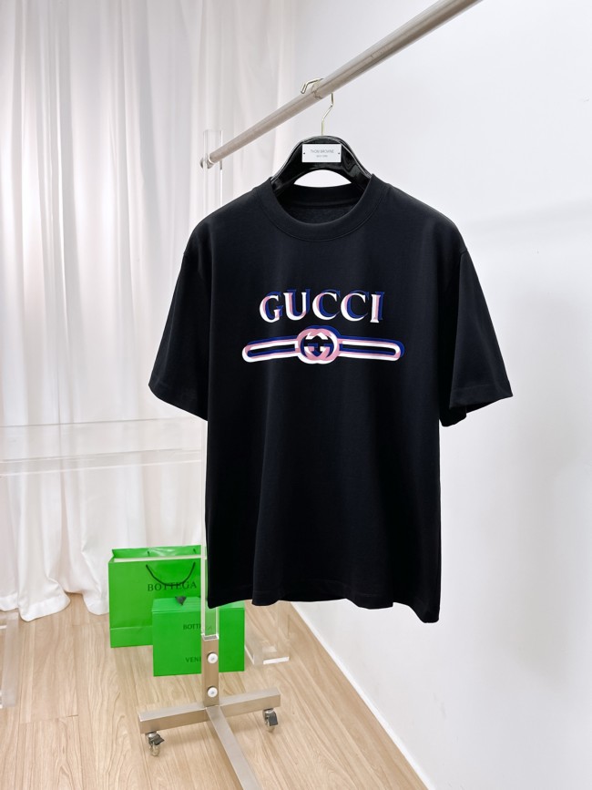 (Kicks Liu) T-shirt  Top Quality