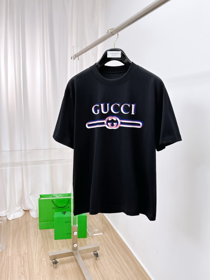 (Kicks Liu) T-shirt  Top Quality