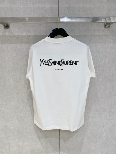(Kicks Liu) T-shirt  Top Quality
