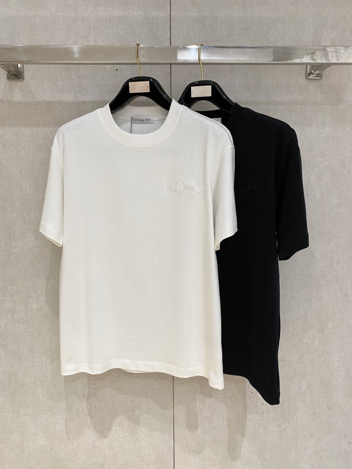 (Kicks Liu) T-shirt  Top Quality