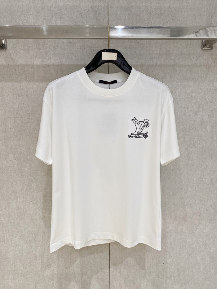 (Kicks Liu) T-shirt  Top Quality