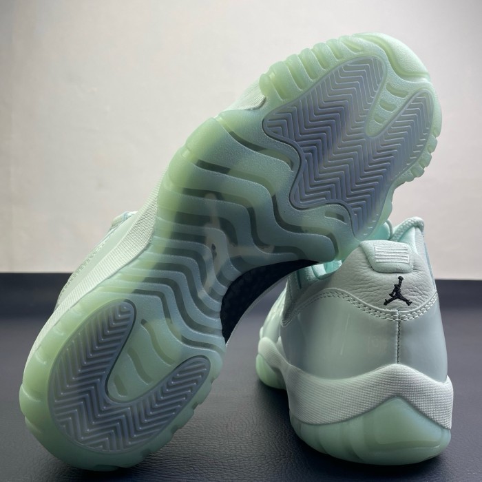 Kicks_Liu Nike  AJ11  sneaker
