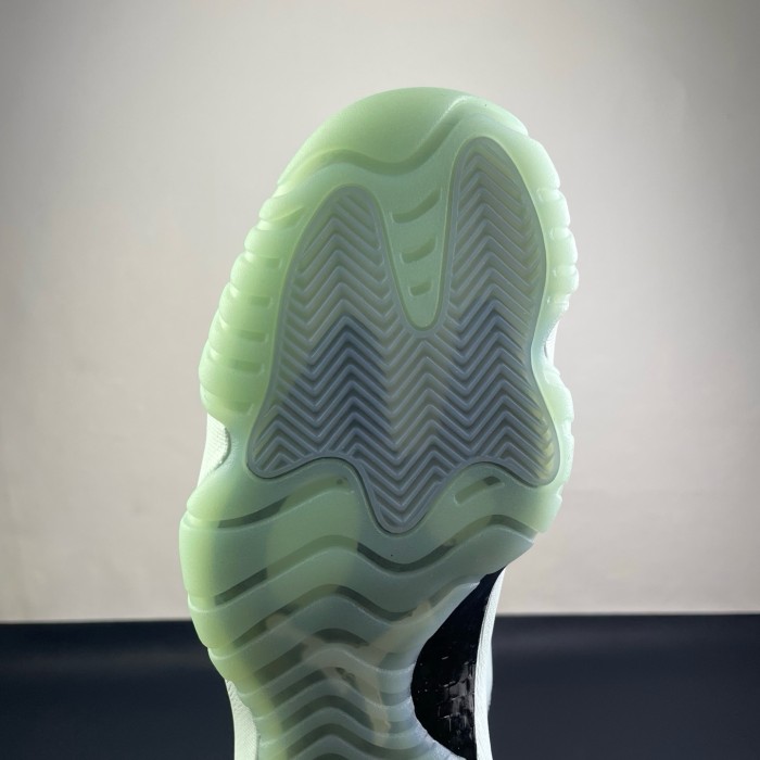 Kicks_Liu Nike  AJ11  sneaker