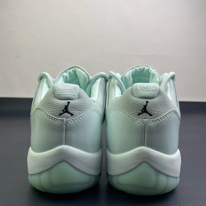 Kicks_Liu Nike  AJ11  sneaker