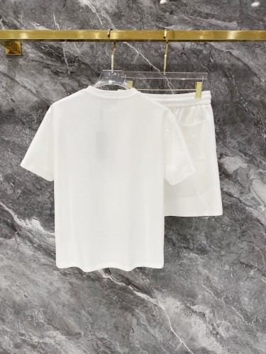 (Kicks Liu) T-shirt Set Top Quality