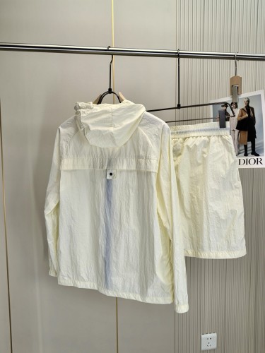 (Kicks Liu) T-shirt Set Top Quality