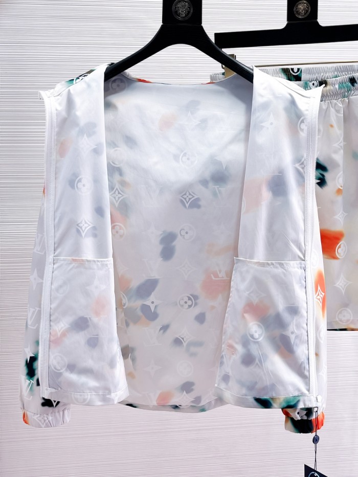(Kicks Liu) T-shirt Set Top Quality