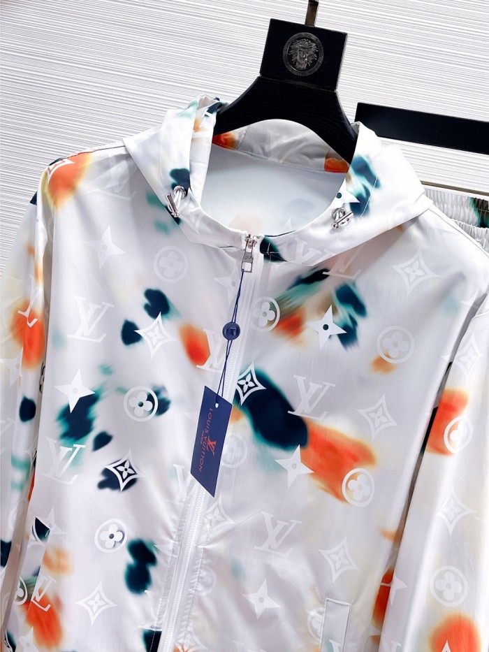 (Kicks Liu) T-shirt Set Top Quality