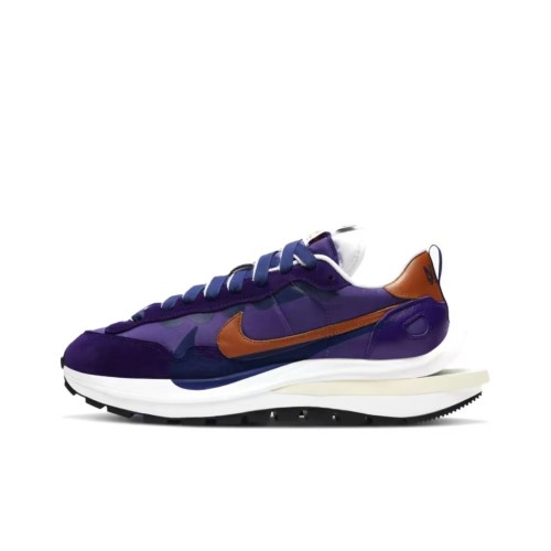 Sacai x Nike VaporWaffle dark iris 紫金