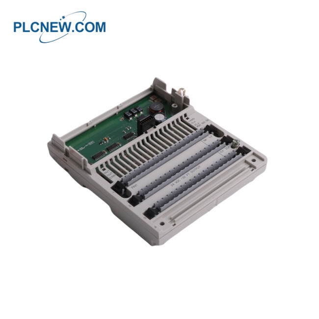 Schneider 170ADO35000 Discrete Output Module