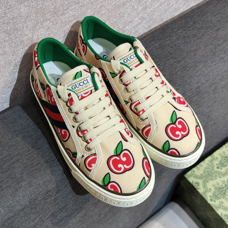Men Women Low Top Embroidered Sneakers Casual Trainers Athletic Shoes Unisex 35-44