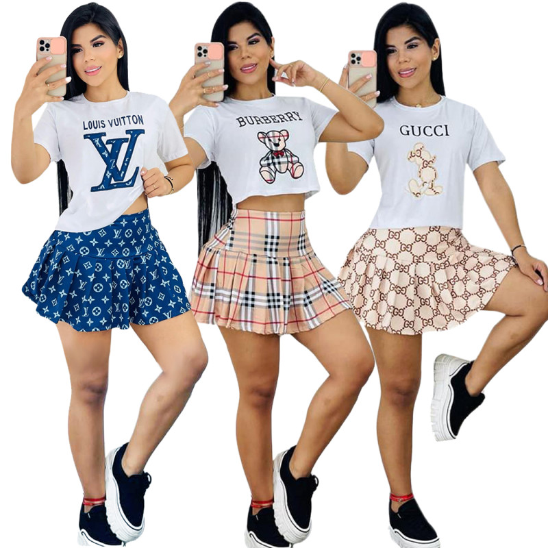 BURBERRY White Fashion trend cartoon print short T sexy high waist pleated skirt A two-piece set