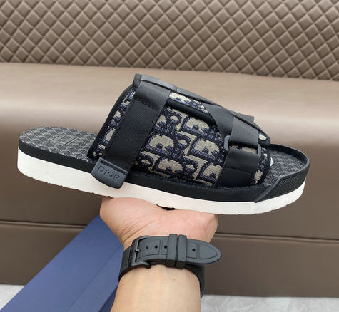 DR Slippers-8 men shoes 39-45