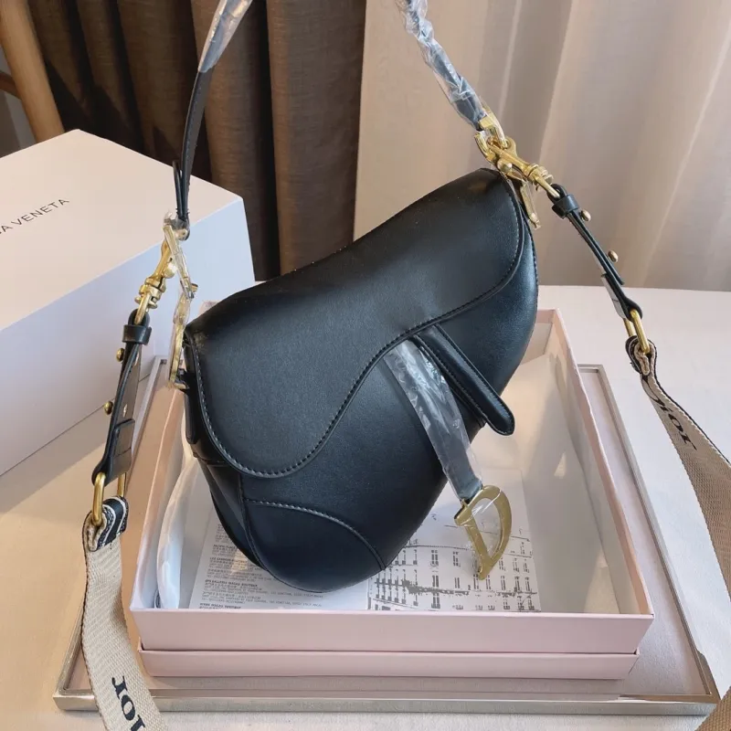 Women Shoulder Bag Tote Crossbody Handbags Flap Bags Goods