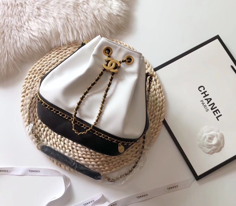 CHANEL White Fashion Aged Calfskin Zipper & Hasp Criss-cross Genuine Leather Women's Handbags Backpacks Wallet Combination Bags