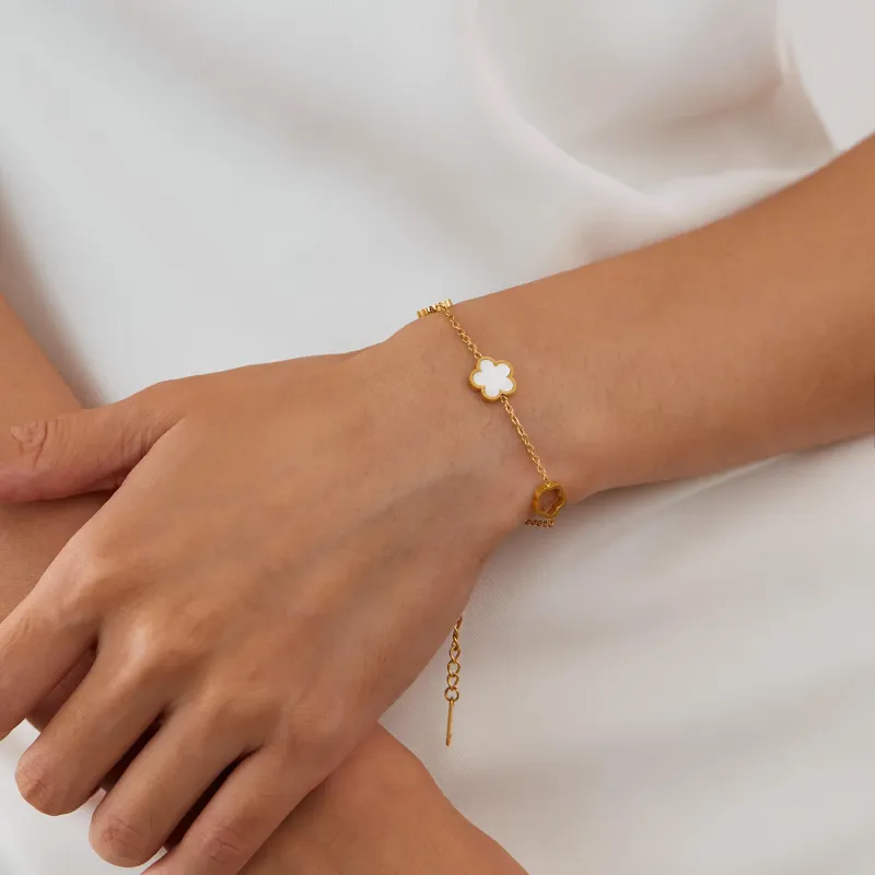 Wholesale Stainless Steel Flower Bracelet