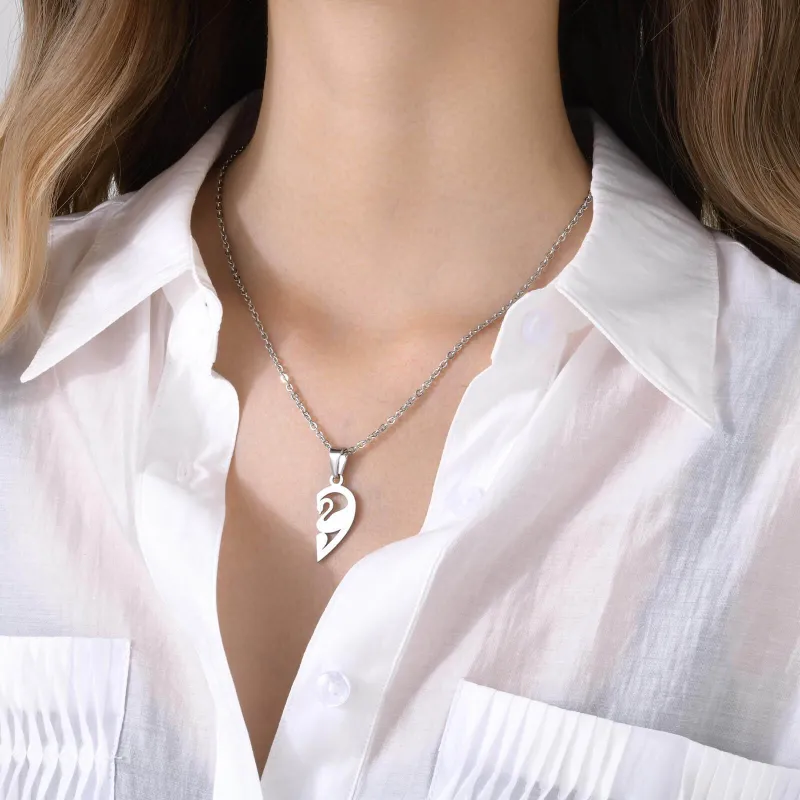 Wholesale Stainless Steel Swan Heart Pendant