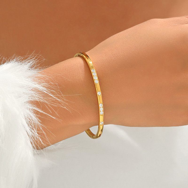 Wholesale Stainless Steel CZ Inlaid Bangle
