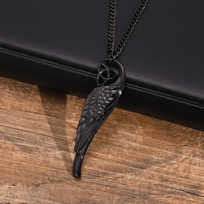 Wholesale Stainless Steel Celtic Feather Pendant