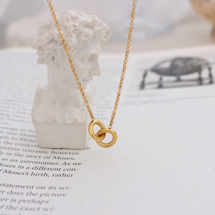 Wholesale Stainless Steel Interlocking Ring Pendant Necklace