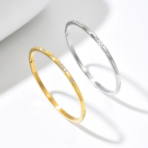 Wholesale Stainless Steel CZ Inlaid Bangle