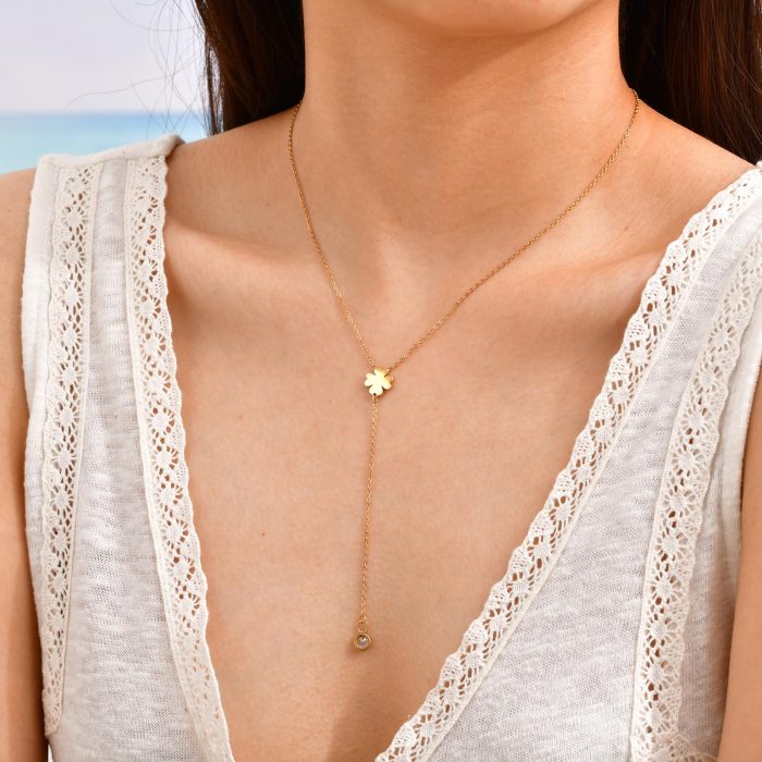 Wholesale Stainless Steel Clover Necklace