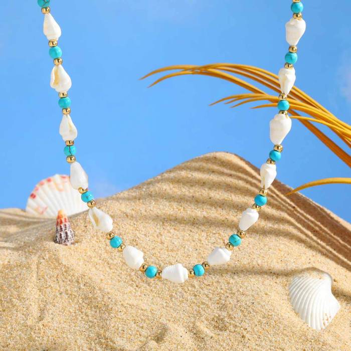 Wholesale Stainless Steel Bead Snail Necklace