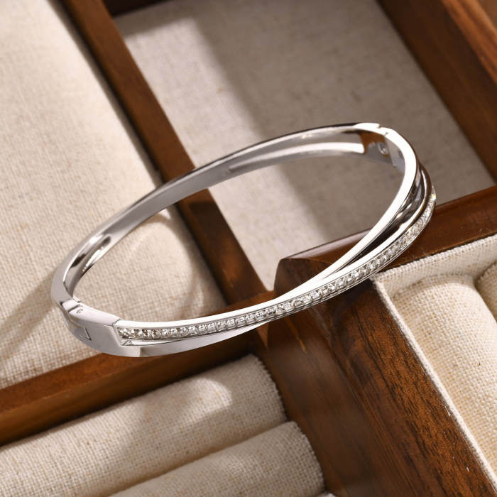 Wholesale Stainless Steel White CZ Interlocking Bangle