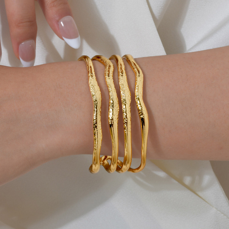 Wholesale Stainless Steel Wide Starfish Bangle