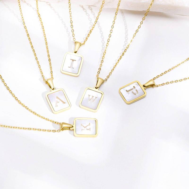Wholesale Stainless Steel Shell 26 Initials Pendant