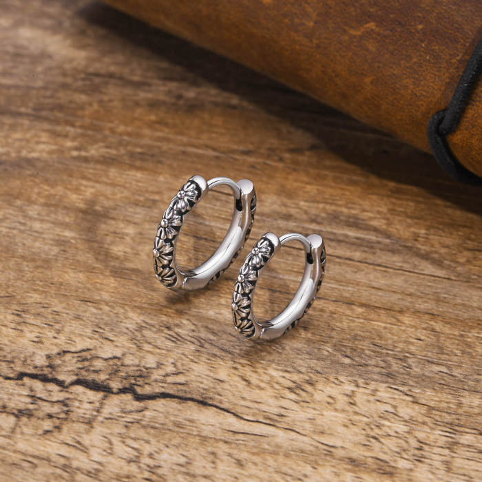 Wholesale Stainless Steel Punk Daisy Huggie Earring