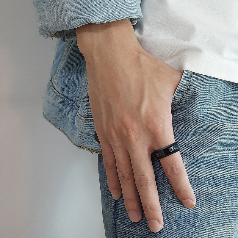 Wholesale Stainless Steel Personality Men's Blue & Black Carbon Fiber Ring